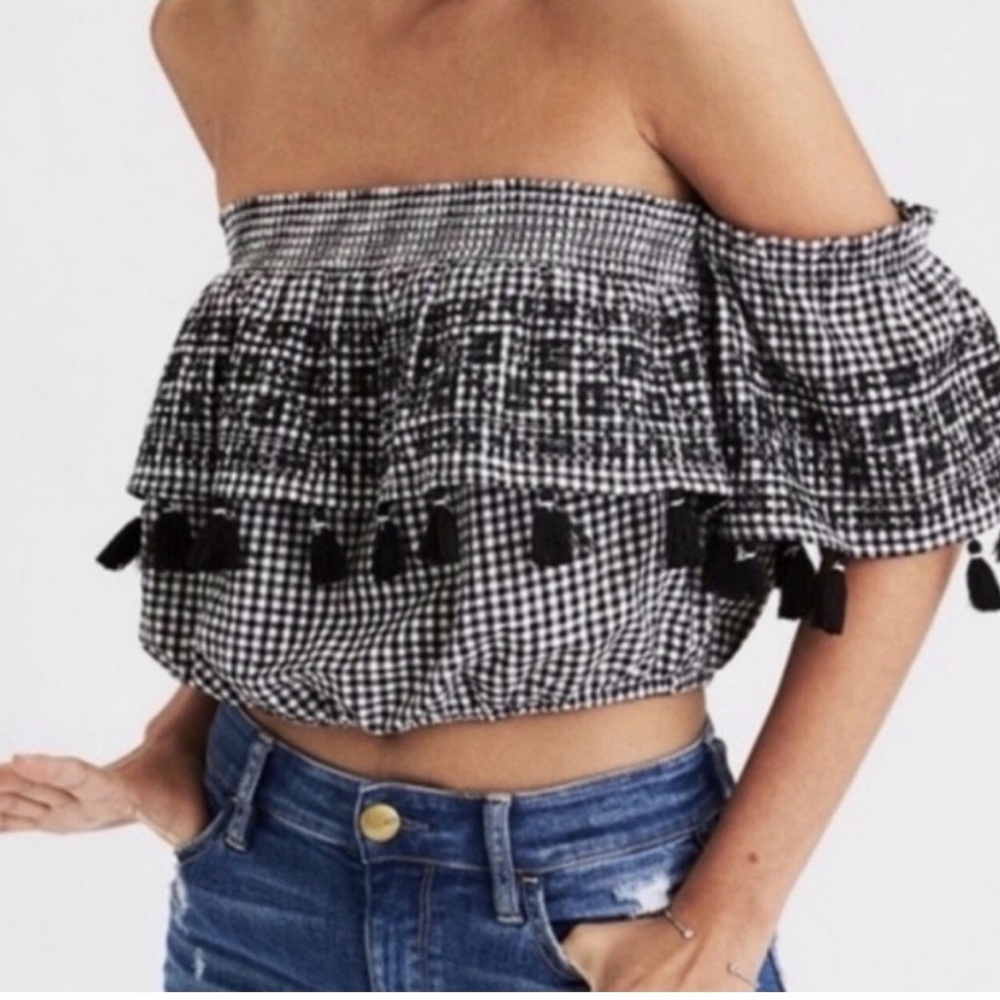 American Eagle Black and White Plaid Off-Shoulder Crop Top Size L